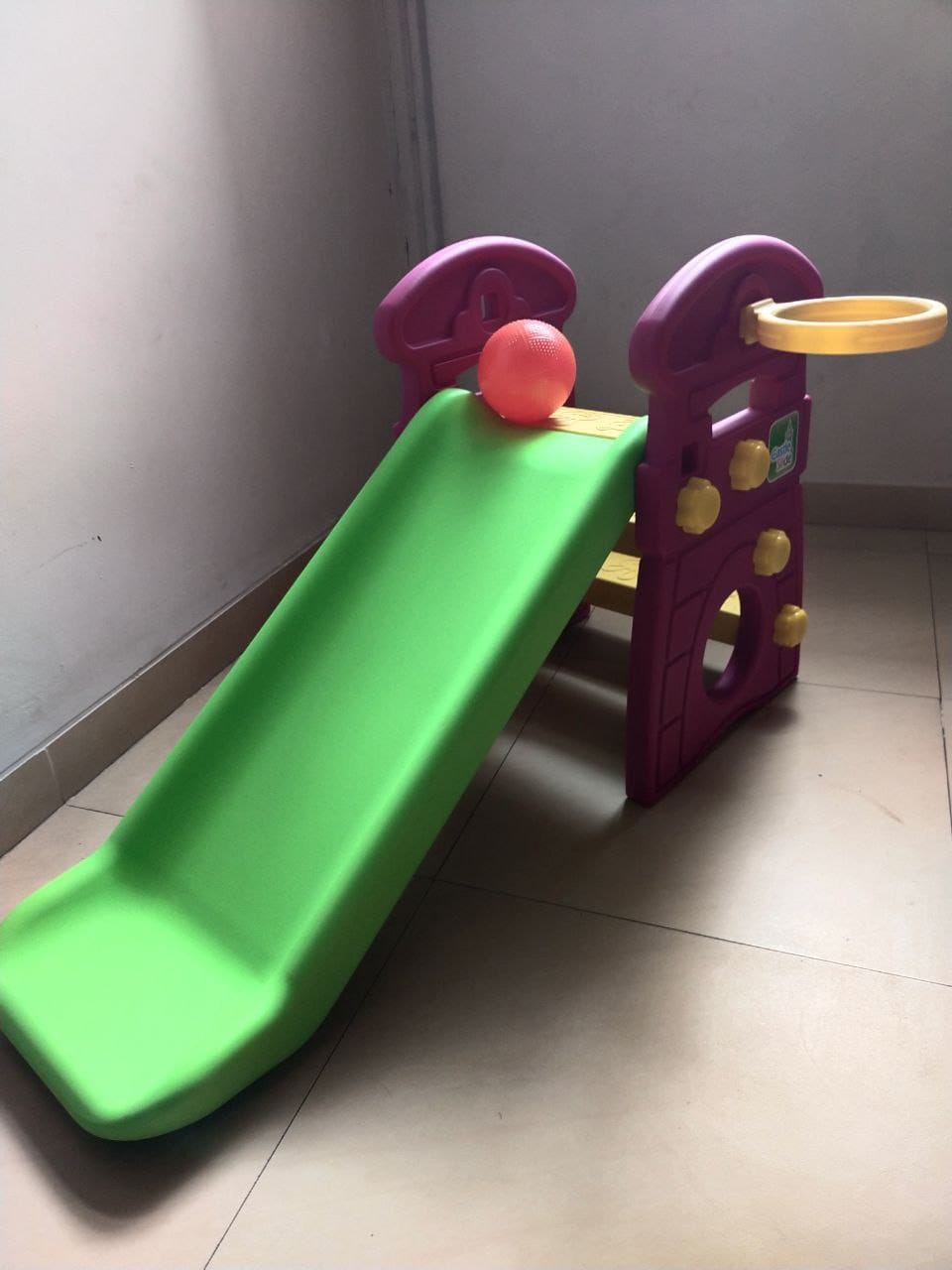 TOBEBE MINI CASTLE SLIDE