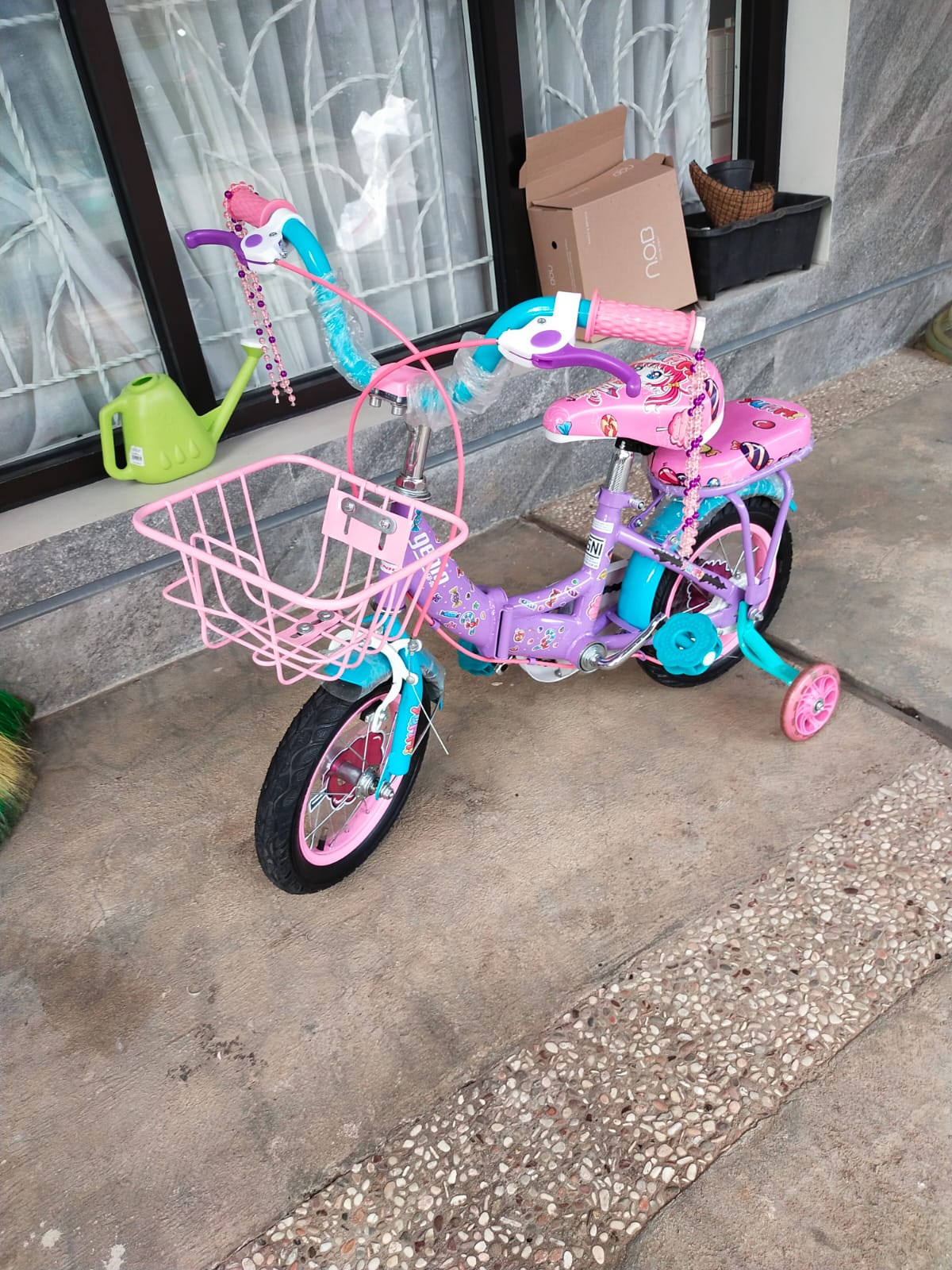 SEPEDA UNITED GENIO YUMMI 12 INCHI - PINK